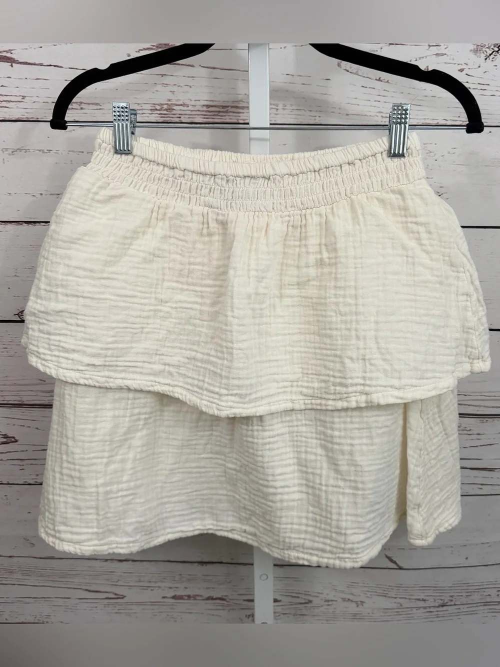 Old Navy Double-Weave Smocked Tiered Skirt. Cream Color Girls size XL 14-16